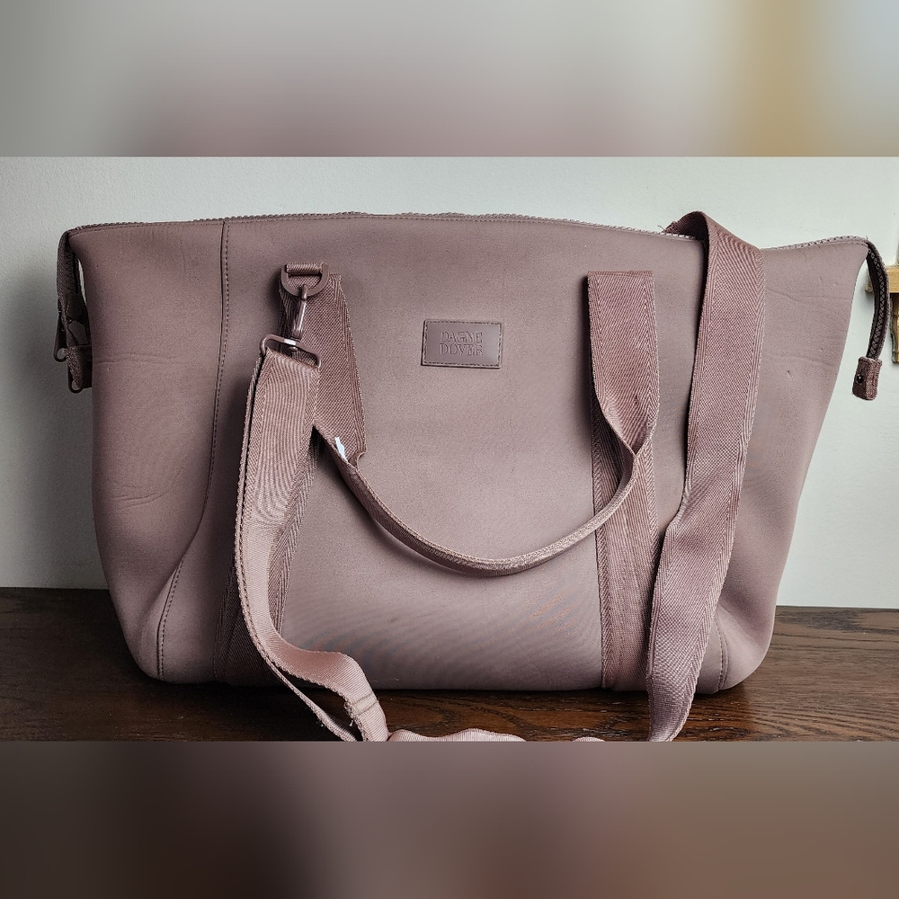 Dagne Dover Women's Bag - XL Landon Neoprene Carryall Bag In Color DUNE